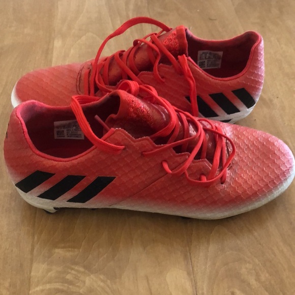 Adidas soccer cleats - Picture 3 of 7